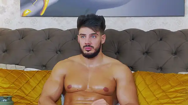 Snapshot of DustinKeent chatting on December 7, 12:52 am DustinKeent online show from December 7, 12:52 am