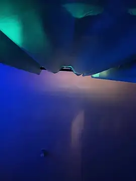 Hornyboyy24 7 online show from February 18, 3:19 pm