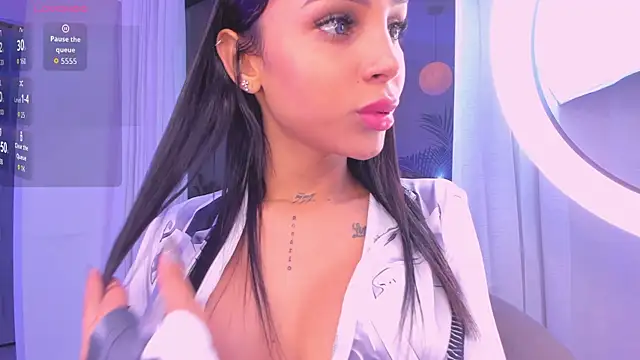 Snapshot of angelrossario chatting on October 2, 6:31 am angelrossario online show from October 2, 6:31 am