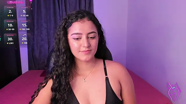 Snapshot of Adhara-zanne chatting on December 10, 2:16 am Adhara-zanne online show from December 10, 2:16 am