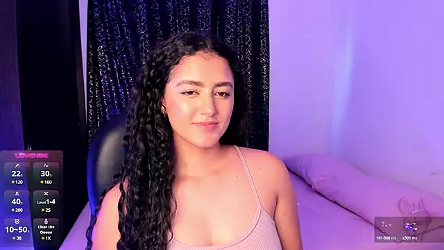 Snapshot of Adhara-zanne chatting on February 2, 9:45 pm Adhara-zanne online show from February 2, 9:45 pm