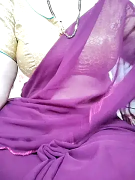 Snapshot of sunitha-3 chatting on March 15, 5:41 am sunitha-3 online show from March 15, 5:41 am