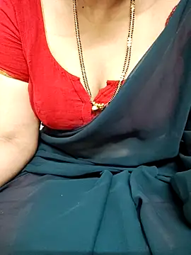 Snapshot of sunitha-3 chatting on March 16, 5:58 am sunitha-3 online show from March 16, 5:58 am