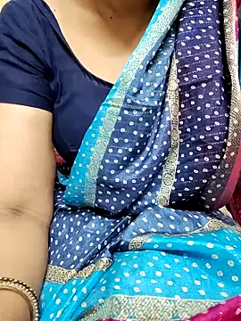 Snapshot of sunitha-3 chatting on March 17, 7:37 pm sunitha-3 online show from March 17, 7:37 pm