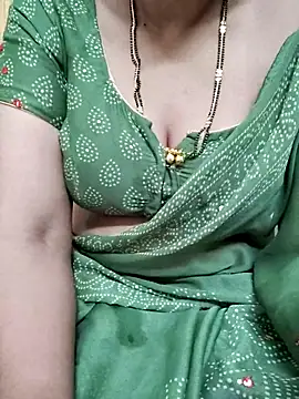 Snapshot of sunitha-3 chatting on March 19, 7:29 am sunitha-3 online show from March 19, 7:29 am