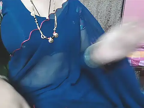 Snapshot of sunitha-3 chatting on September 24, 5:05 pm sunitha-3 online show from September 24, 5:05 pm