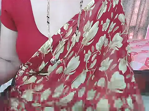 Snapshot of sunitha-3 chatting on November 10, 5:50 am sunitha-3 online show from November 10, 5:50 am