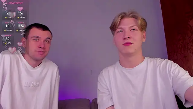 Snapshot of TheMikeSever chatting on November 6, 7:37 pm TheMikeSever online show from November 6, 7:37 pm