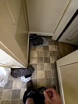 Snapshot of whitecock6949 chatting on January 13, 3:01 am whitecock6949 online show from January 13, 3:01 am