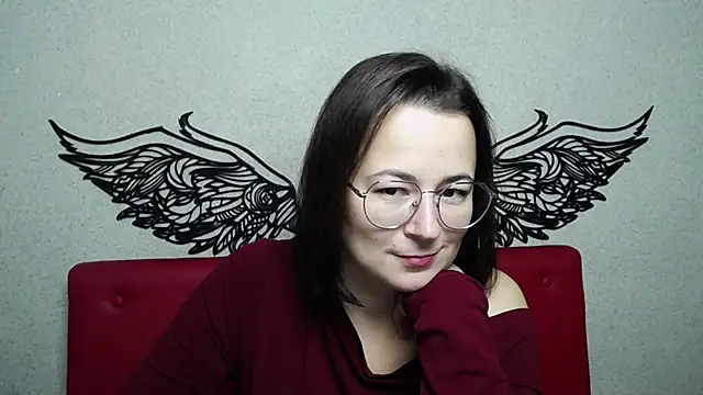 Snapshot of MarieSho chatting on December 15, 10:18 am MarieSho online show from December 15, 10:18 am