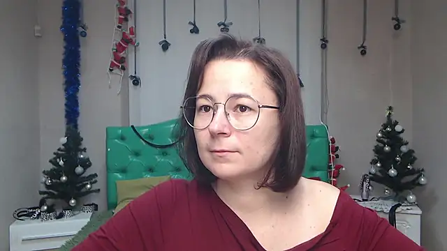 Snapshot of MarieSho chatting on December 20, 7:12 am MarieSho online show from December 20, 7:12 am