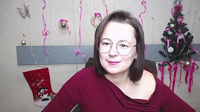 Snapshot of MarieSho chatting on December 24, 9:11 pm MarieSho online show from December 24, 9:11 pm