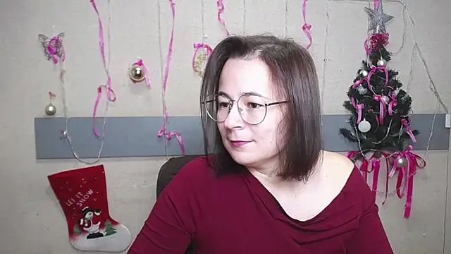 Snapshot of MarieSho chatting on December 30, 7:15 am MarieSho online show from December 30, 7:15 am