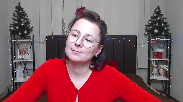 Snapshot of MarieSho chatting on January 8, 1:31 pm MarieSho online show from January 8, 1:31 pm