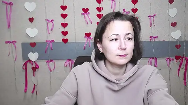Snapshot of MarieSho chatting on February 11, 6:01 pm MarieSho online show from February 11, 6:01 pm
