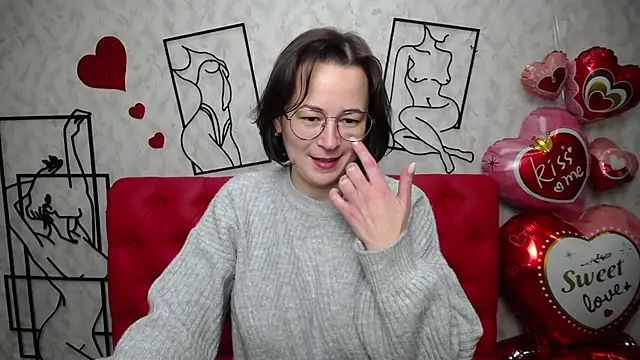 Snapshot of MarieSho chatting on February 16, 11:27 am MarieSho online show from February 16, 11:27 am