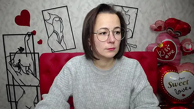 Snapshot of MarieSho chatting on February 21, 5:53 pm MarieSho online show from February 21, 5:53 pm