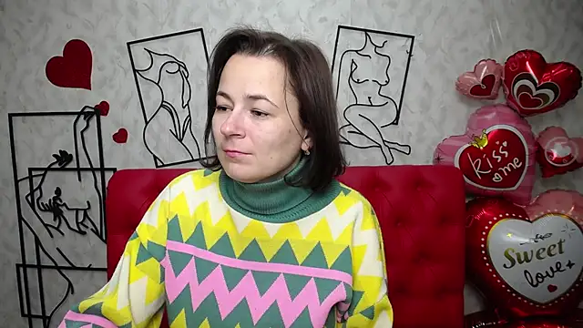 Snapshot of MarieSho chatting on February 25, 7:09 am MarieSho online show from February 25, 7:09 am