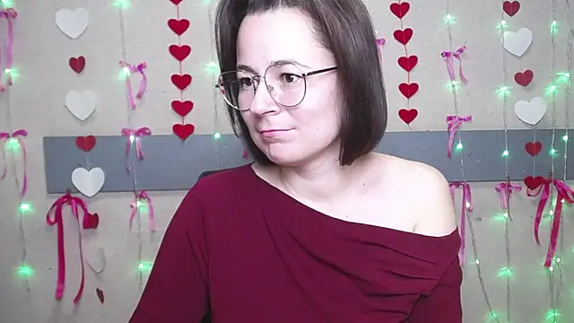 Snapshot of MarieSho chatting on March 1, 12:17 am MarieSho online show from March 1, 12:17 am