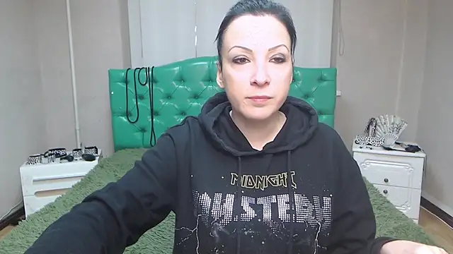 ElizabethSho online show from December 15, 6:26 pm