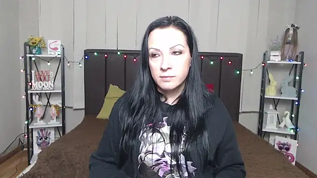 ElizabethSho online show from January 21, 9:15 pm