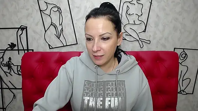 ElizabethSho online show from February 10, 3:24 am