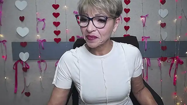 EllaBonito online show from January 30, 6:35 am