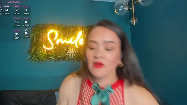 Snapshot of celestelewis chatting on December 17, 7:42 pm celestelewis online show from December 17, 7:42 pm