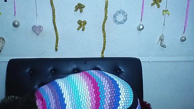 LuciaMii online show from December 29, 9:09 pm