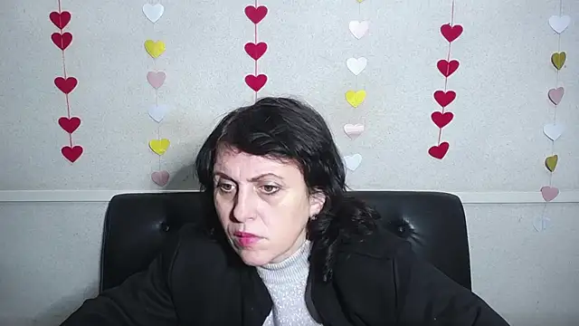 LuciaMii online show from January 21, 6:02 pm