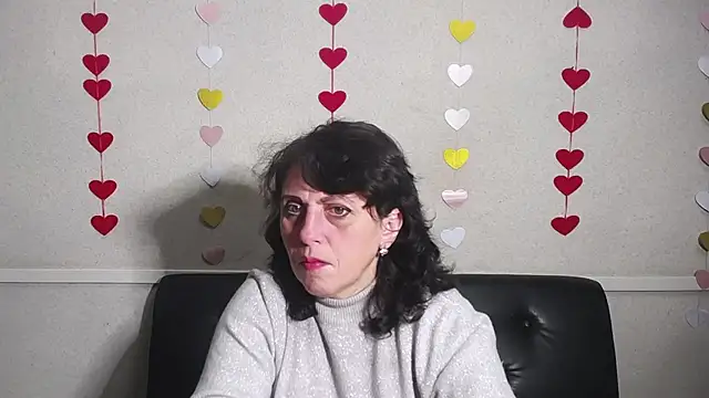 LuciaMii online show from January 26, 6:06 pm