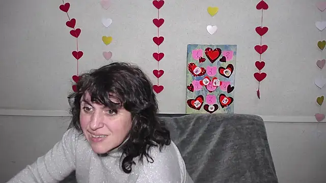 LuciaMii online show from February 13, 9:17 pm