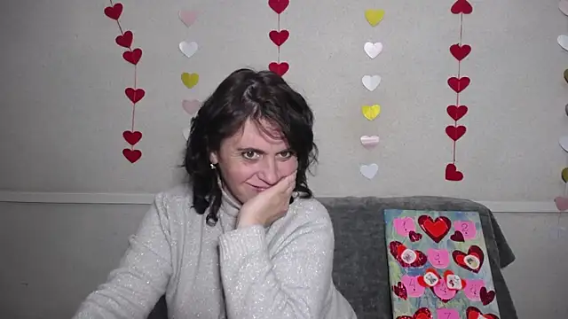 LuciaMii online show from February 15, 12:22 pm