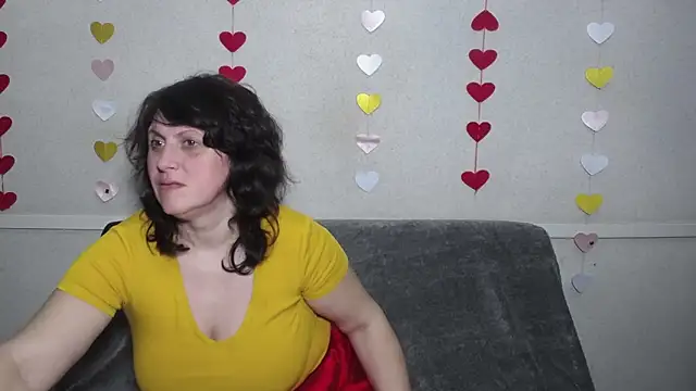 LuciaMii online show from March 11, 3:16 am