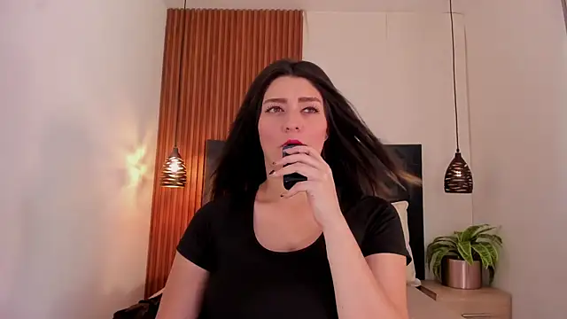 Snapshot of SARA_STONE17 chatting on December 11, 7:36 pm SARA STONE17 online show from December 11, 7:36 pm
