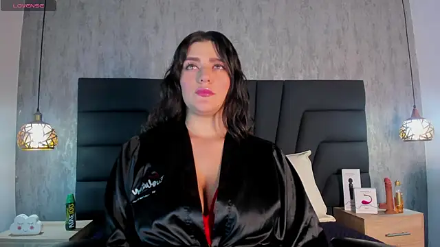 Snapshot of SARA_STONE17 chatting on February 5, 11:23 am SARA STONE17 online show from February 5, 11:23 am