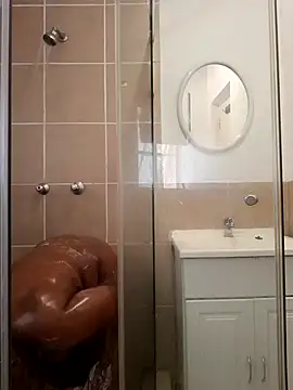 Thickchocolatex2 online show from December 2, 8:41 am