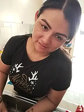 Linda Lars online show from February 8, 6:12 pm