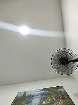 Linda Lars online show from February 21, 6:51 am