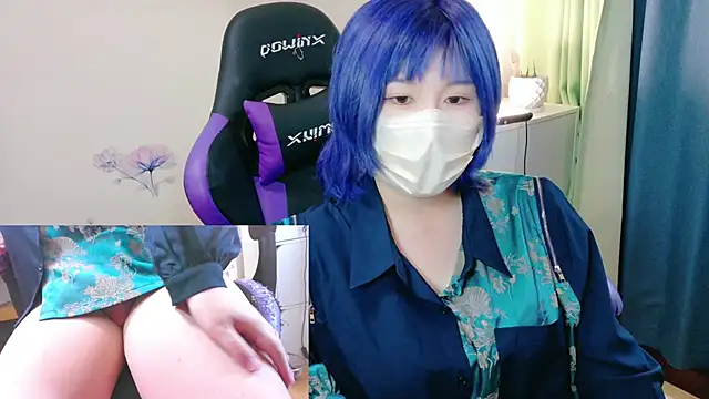 Snapshot of hazuki_8008 chatting on October 6, 6:11 am hazuki 8008 online show from October 6, 6:11 am