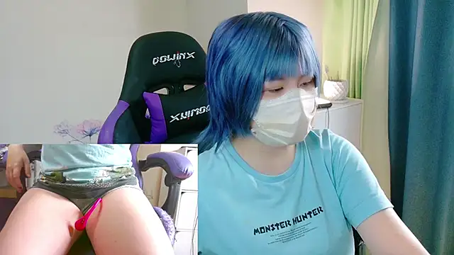 Snapshot of hazuki_8008 chatting on October 15, 3:39 am hazuki 8008 online show from October 15, 3:39 am