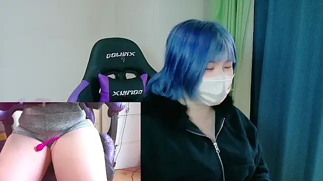 Snapshot of hazuki_8008 chatting on October 21, 4:13 am hazuki 8008 online show from October 21, 4:13 am