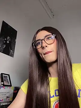 JESSI NAOMI online show from April 8, 1:16 am