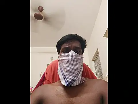 Snapshot of boy_BeardGallery chatting on October 14, 1:01 pm boy BeardGallery online show from October 14, 1:01 pm