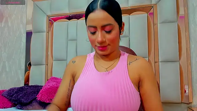 Snapshot of Gema-lexy chatting on February 22, 1:02 pm Gema-lexy online show from February 22, 1:02 pm