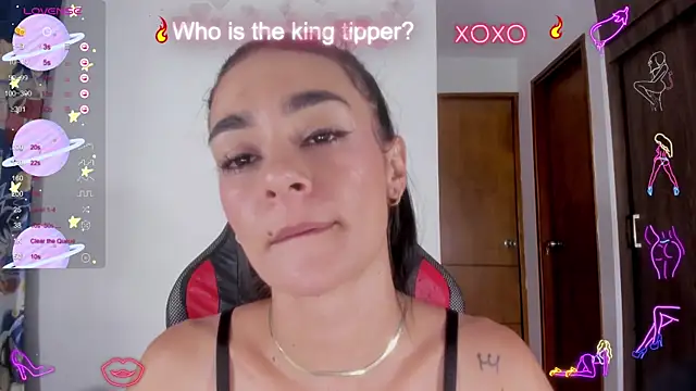 Snapshot of serafelle chatting on February 18, 3:31 am serafelle online show from February 18, 3:31 am