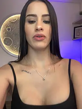 Snapshot of SarahhSmitth1 chatting on March 6, 11:31 pm SarahhSmitth1 online show from March 6, 11:31 pm