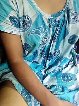 Snapshot of Ralisha_Rani chatting on October 10, 5:39 am Ralisha Rani online show from October 10, 5:39 am