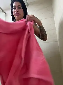 kiim taaylor online show from February 20, 10:26 pm