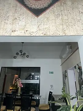 kiim taaylor online show from March 11, 8:41 am